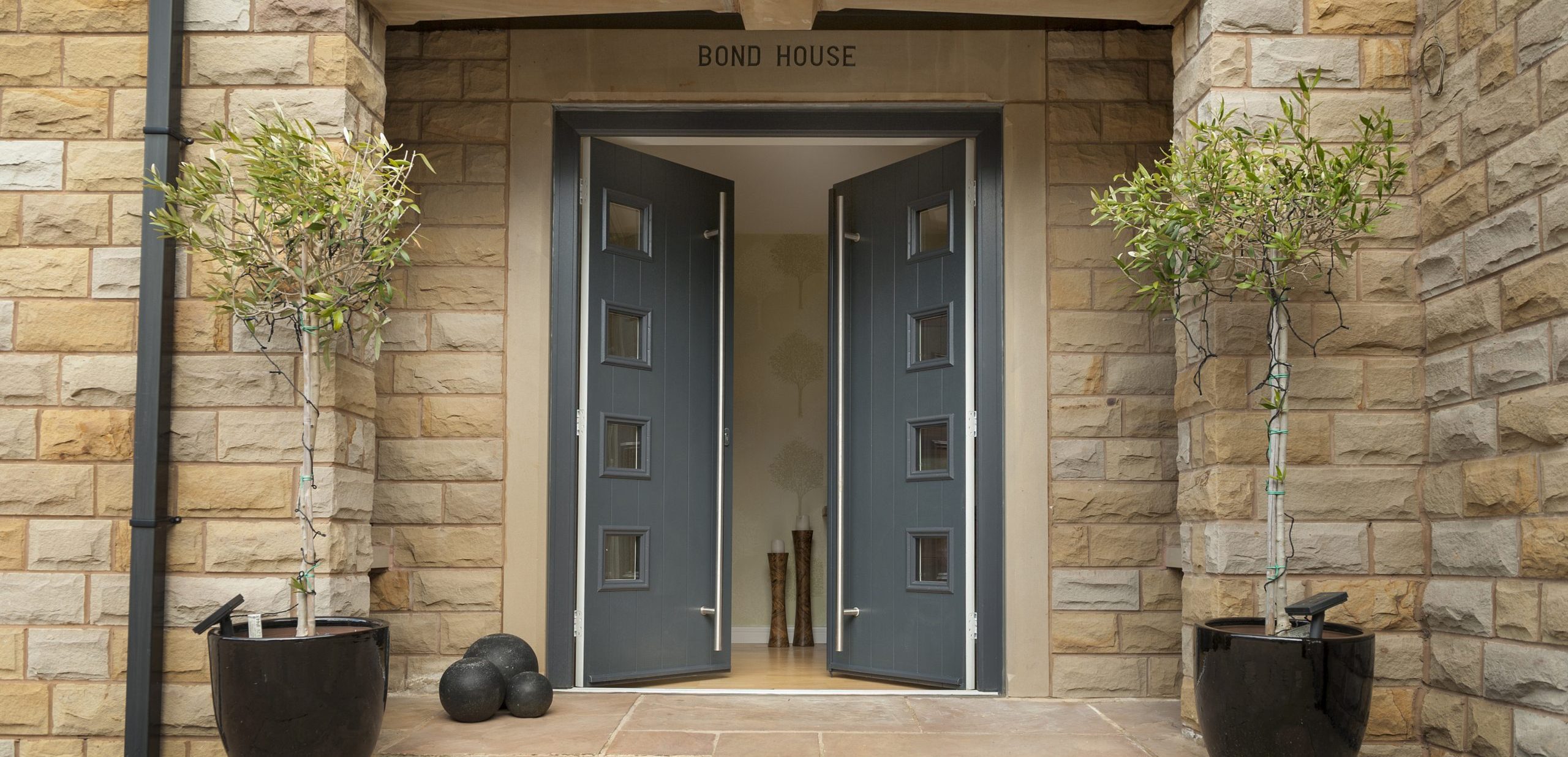 Solidor Collection